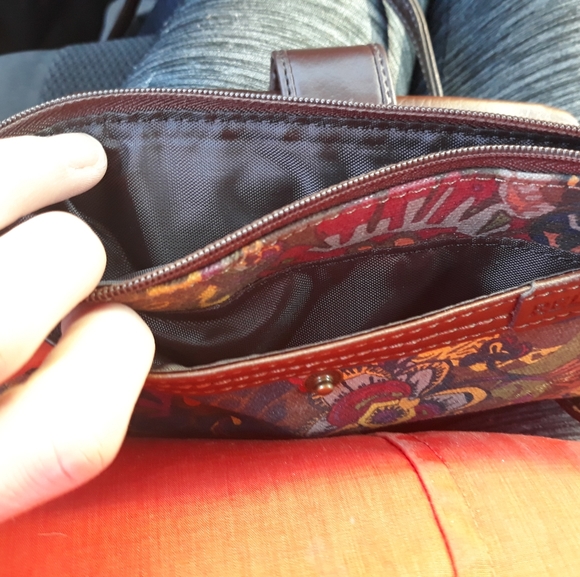 Relic wallet - Picture 3 of 3